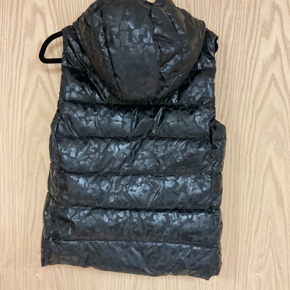 GAP Puffer Vest, NWT Size Large L - Picture 3 of 3